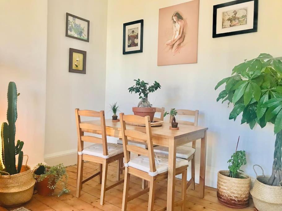 Cosy 2 Bedroom Flat In Единбург Екстер'єр фото